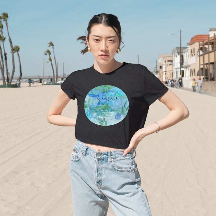 Aquarius Women's Flowy Cropped Tee