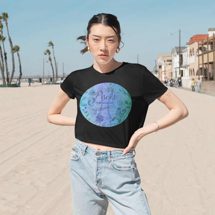 Pisces Women's Flowy Cropped Tee